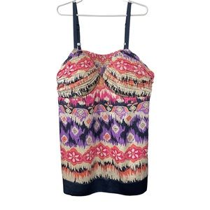 Apostrophe Woman Tank Woman’s Sz 26-28W multi colored floral print